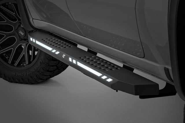 AC2 Running Boards Amber/White Crew Cab Silverado/Sierra 1500/2500HD/3500HD (19-26) Rough Country