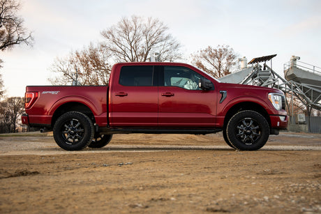 2 Inch Lift Kit N3 Struts/N3 Ford F-150 4WD (2021-2026) Rough Country