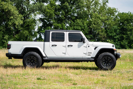 2.5 Inch Leveling Kit Spacers M1 Jeep Gladiator JT 4WD (2024-2025) Rough Country