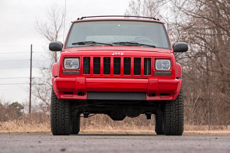 3 Inch Lift Kit Series II RR Springs M1 Jeep Cherokee XJ (84-01) Rough Country