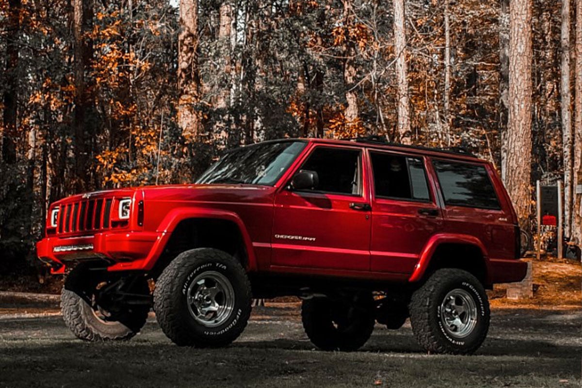 4.5 Inch Lift Kit RR springs Jeep Cherokee XJ 2WD/4WD (1984-2001) Rough Country