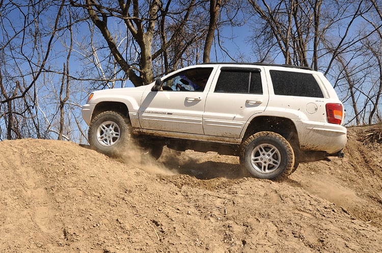 4 Inch Lift Kit X-Series Jeep Grand Cherokee WJ 2WD/4WD (1999-2004) Rough Country