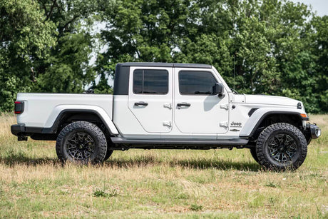 2.5 Inch Leveling Kits Springs M1R Jeep Gladiator JT 4WD (2020-2023) Rough Country