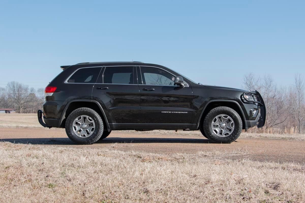 2 Inch Leveling Kit Jeep Grand Cherokee WK2 2WD/4WD (2011-2022) Rough Country
