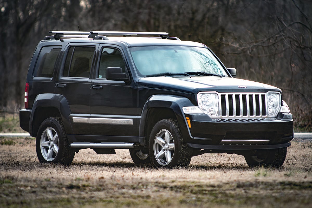2.5 Inch Lift Kit Jeep Liberty KK 4WD (2008-2012) Rough Country