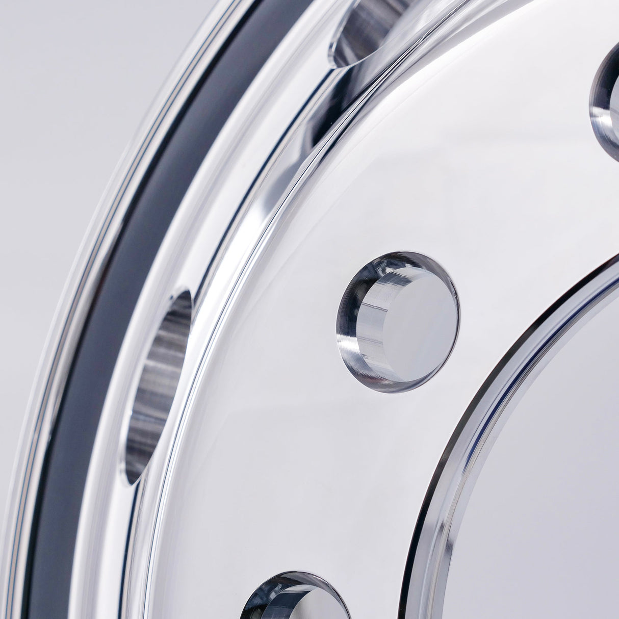 24.5x8.25 Stud Pilot Truck Wheels Forged Aluminum Rims Both-side Polished