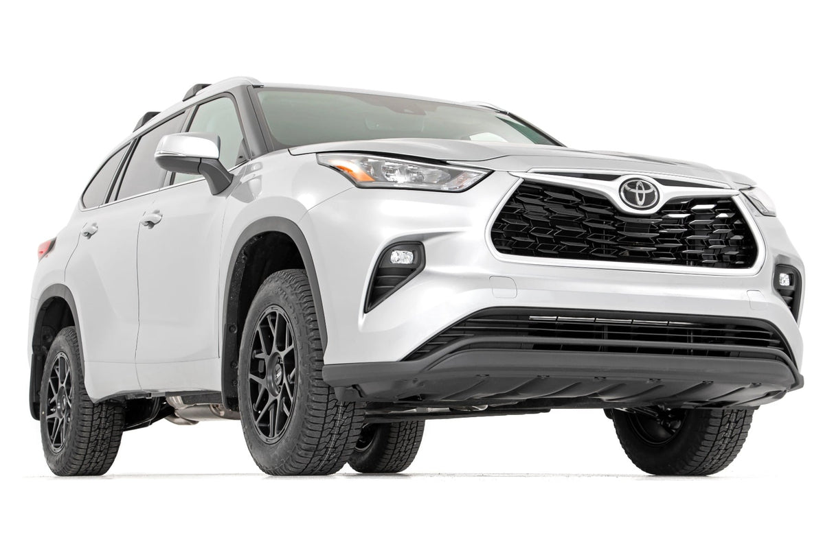 2 Inch Lift Kit Toyota Highlander 4WD (2020) Rough Country
