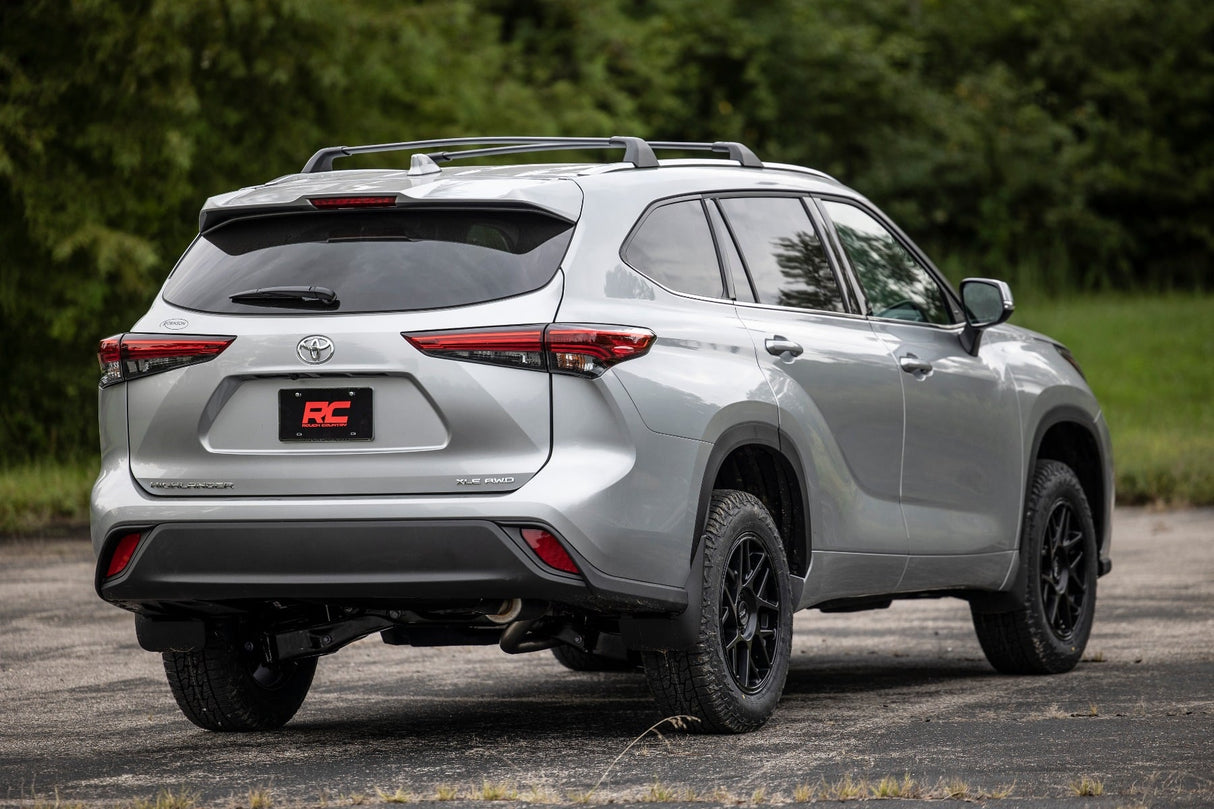 2 Inch Lift Kit Toyota Highlander 4WD (2020) Rough Country