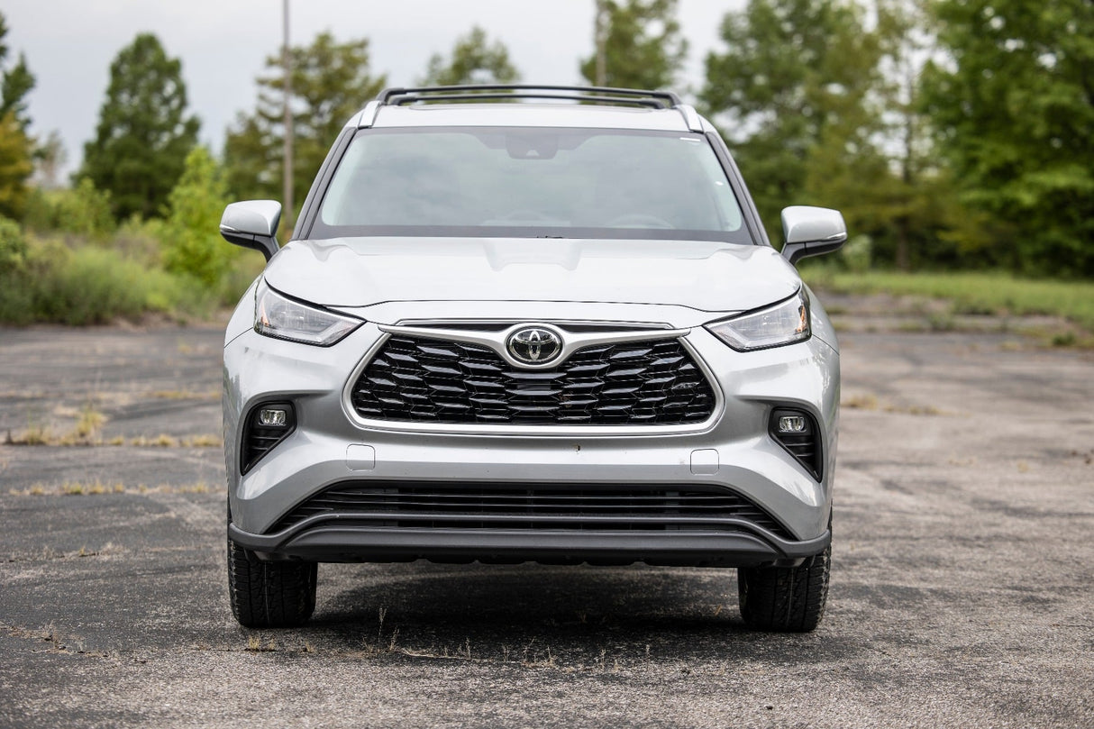2 Inch Lift Kit Toyota Highlander 4WD (2020) Rough Country