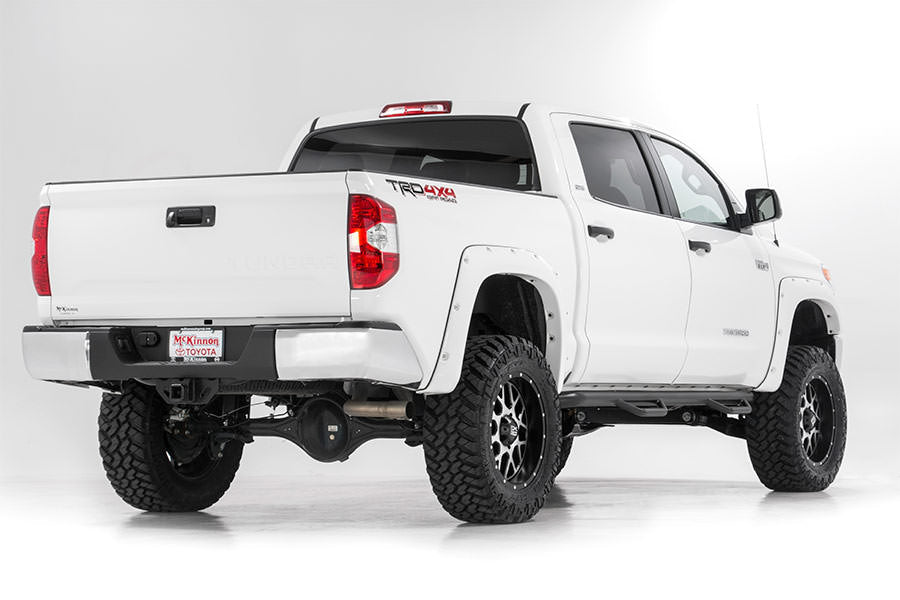 6 Inch Lift Kit Vertex Toyota Tundra 4WD (2016-2021) Rough Country