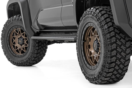 78 Series Wheel Simulated Beadlock Bronze/Black 18x9 6x5.5 -12mm Rough Country