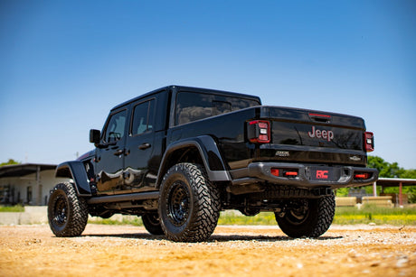 2.5 Inch Leveling Kits Springs V2 Jeep Gladiator JT 4WD (2024-2025) Rough Country