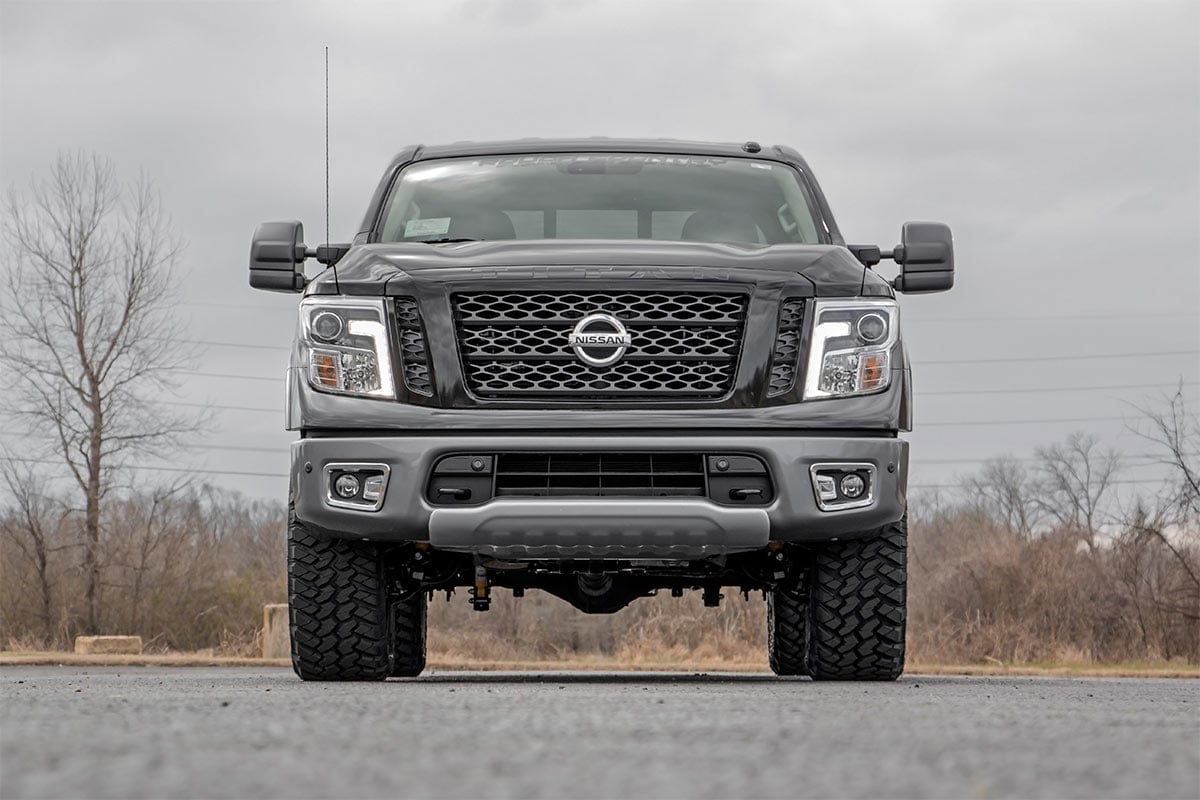 3 Inch Lift Kit Nissan Titan 2WD/4WD (2004-2024) Rough Country
