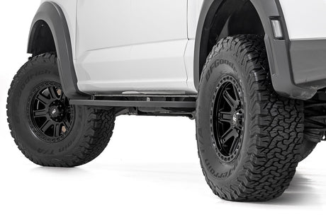 84 Series Wheel One-Piece Gloss Black 15x8 5x5.5 -19mm Rough Country