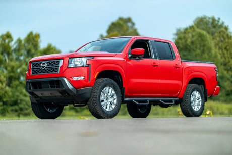 2.5 Inch Lift Kit M1 Struts/M1 Nissan Frontier 4WD (2005-2023) Rough Country