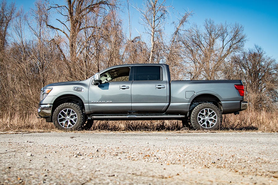 2 Inch Lift Kit Nissan Titan XD 2WD/4WD (2016-2024) Rough Country