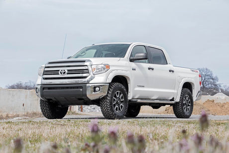 2.5-3 Inch Leveling Kit Toyota Tundra 2WD/4WD (2007-2021) Rough Country