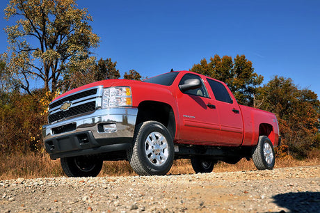 1.5-2 Inch Leveling Kit V2 Silverado/Sierra 2500HD/3500HD (11-19) Rough Country