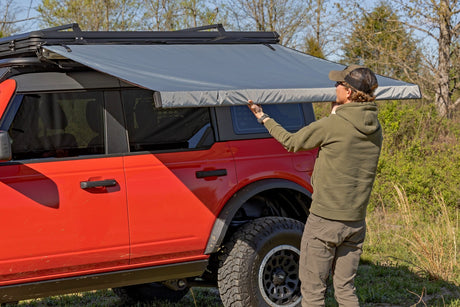 Retractable Roof Rack Awning 6 Foot 6 Inch x 9 Foot 8 Inch (Fits Trucks & SUVs) Rough Country