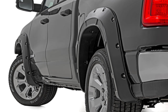 Fender Flares Defender Gloss Black Ram 1500 2WD/4WD (2025-2026) Rough Country