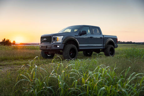 Fender Flares Defender G1 Absolute Black Ford F-150 2WD/4WD (2015-2020) Rough Country