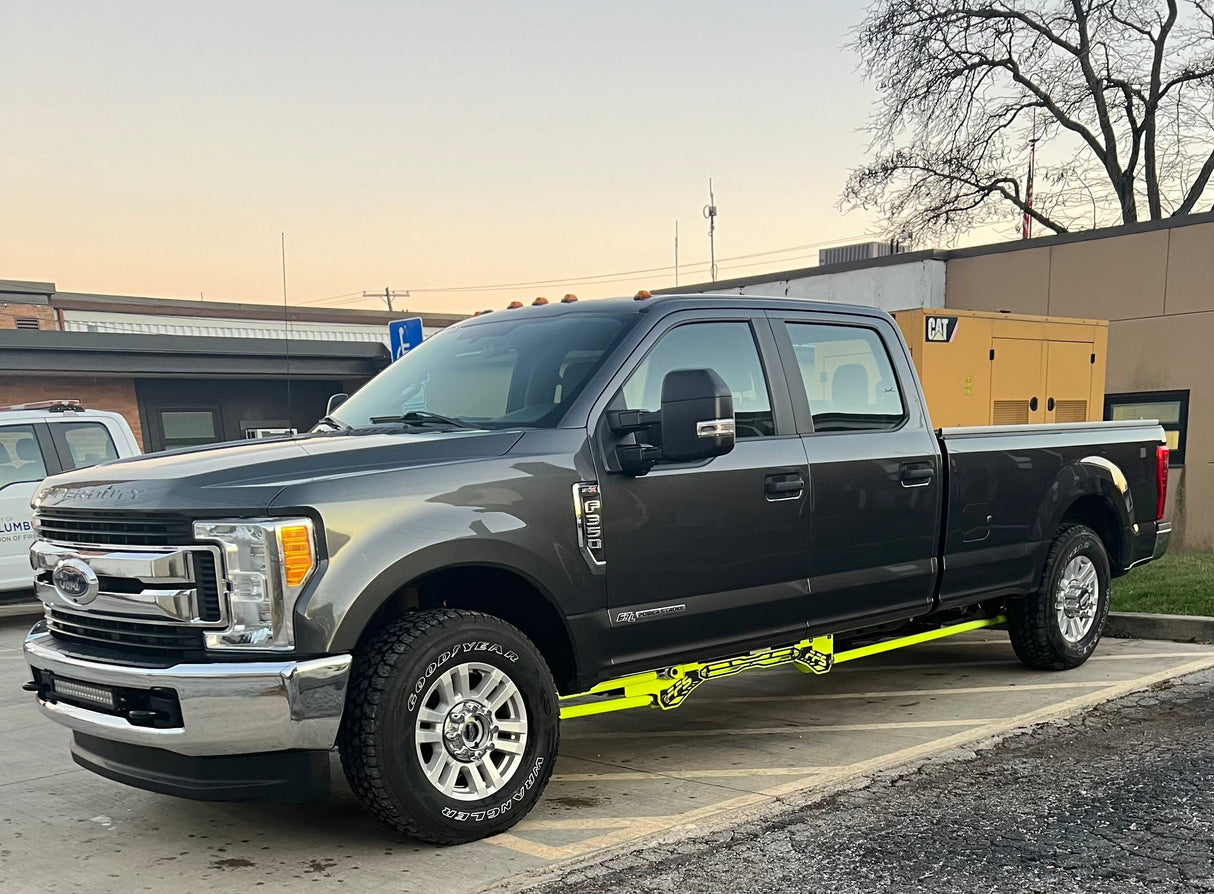 17-C Ford Super Duty FFS Bolt-On Traction Bar Kit Far From Stock