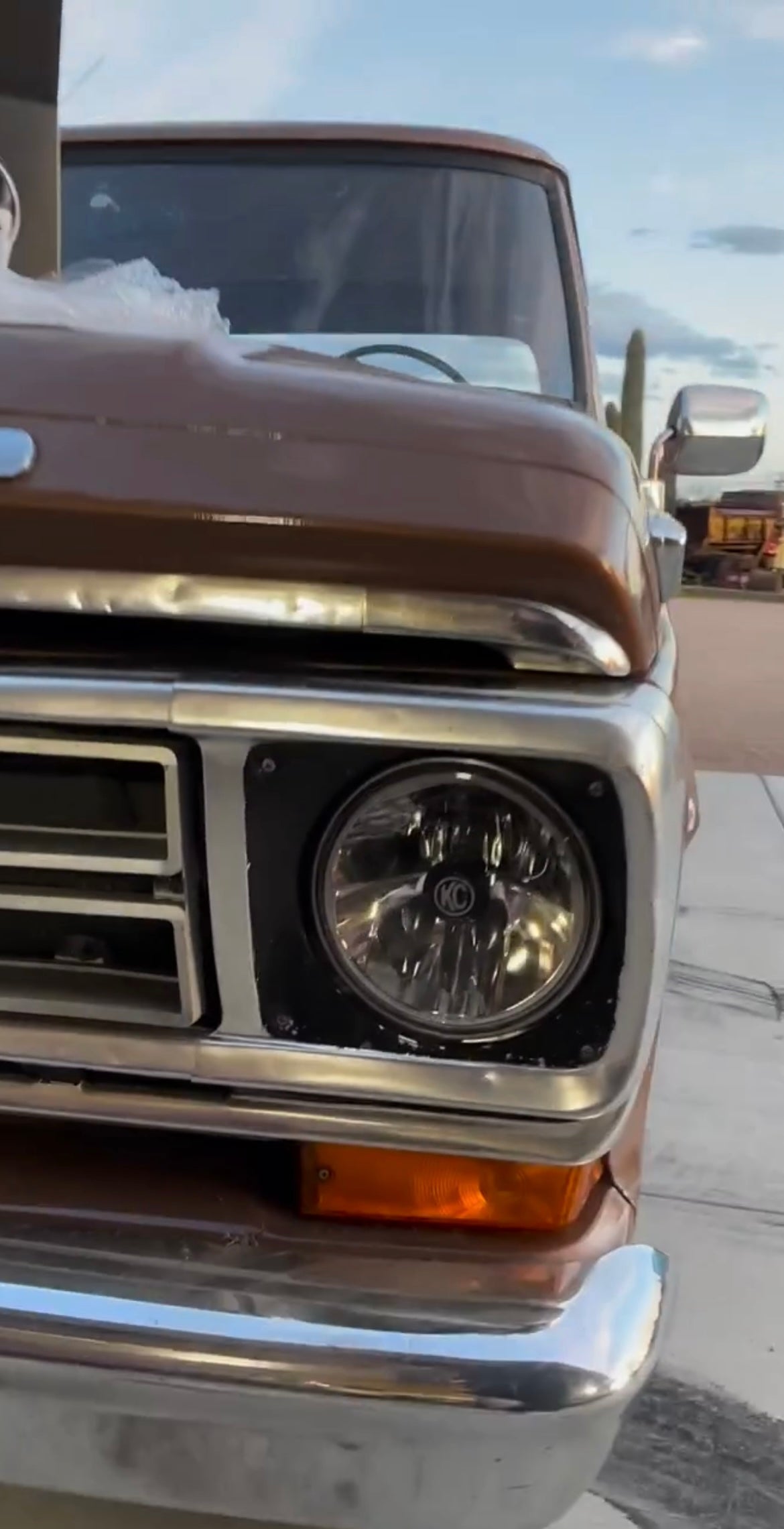KC HiLites 7" Gravity LED Headlights - 1967-1978 F-Series and Bronco KC HiLites