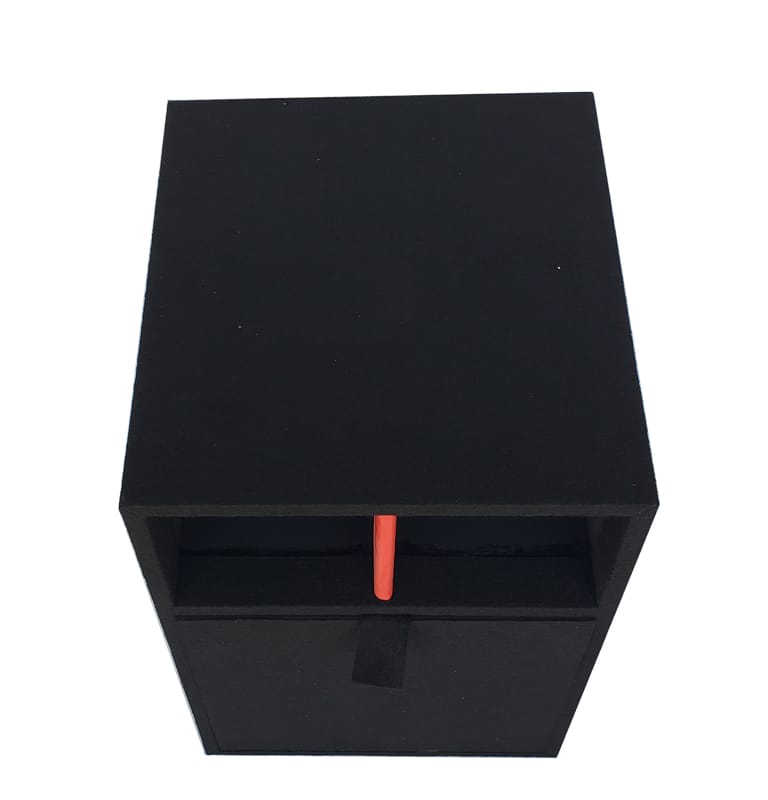 TURBO BOX 1X15 SPECIAL 1 ROJA 3 NEGRAS TARAMPS