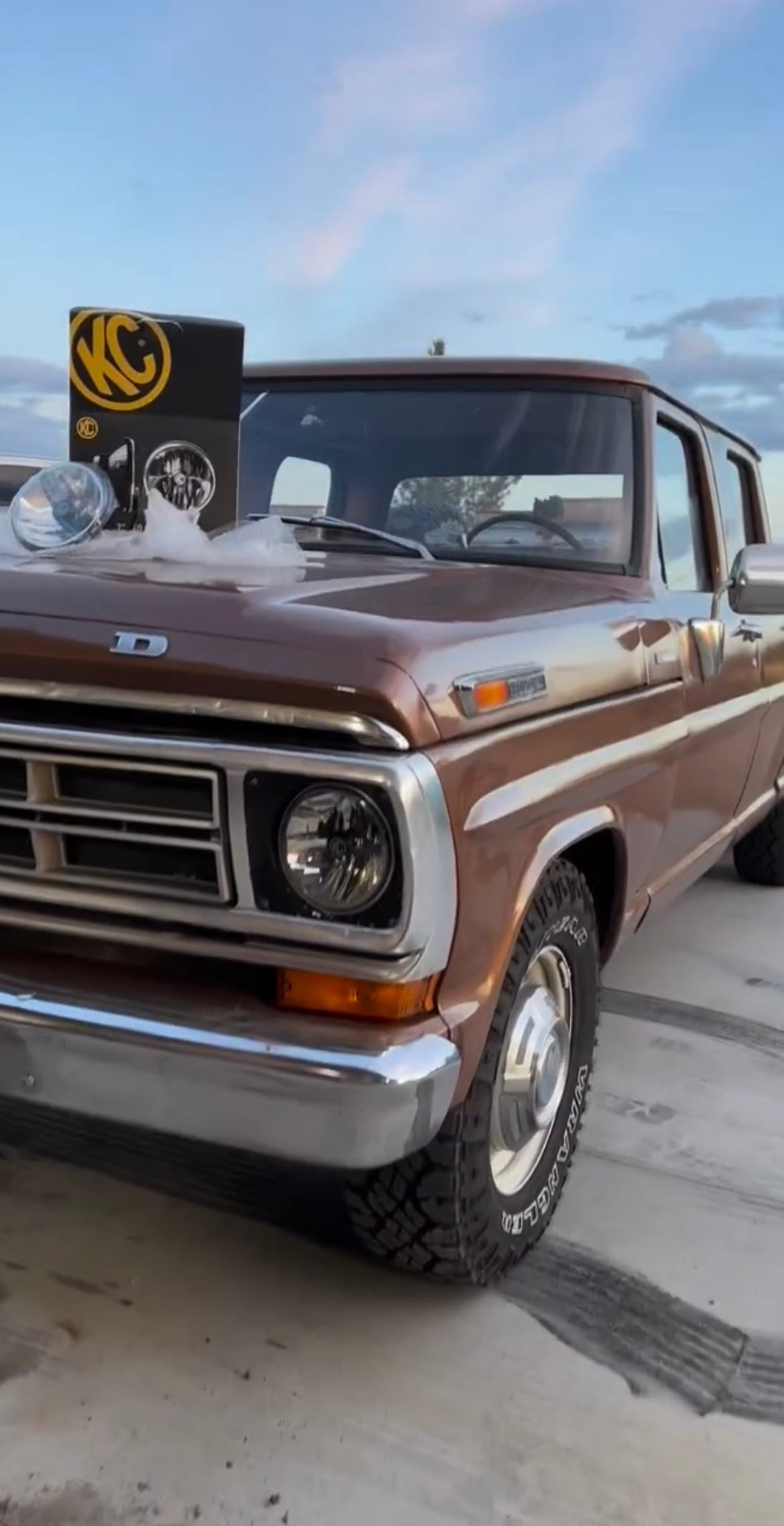 KC HiLites 7" Gravity LED Headlights - 1967-1978 F-Series and Bronco KC HiLites