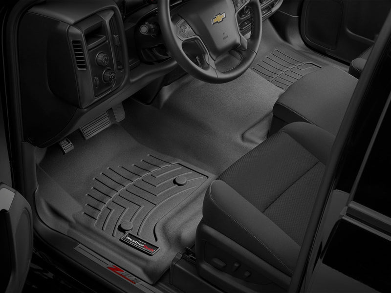 18-C WRANGLER UNLIMITED REAR FLOOR