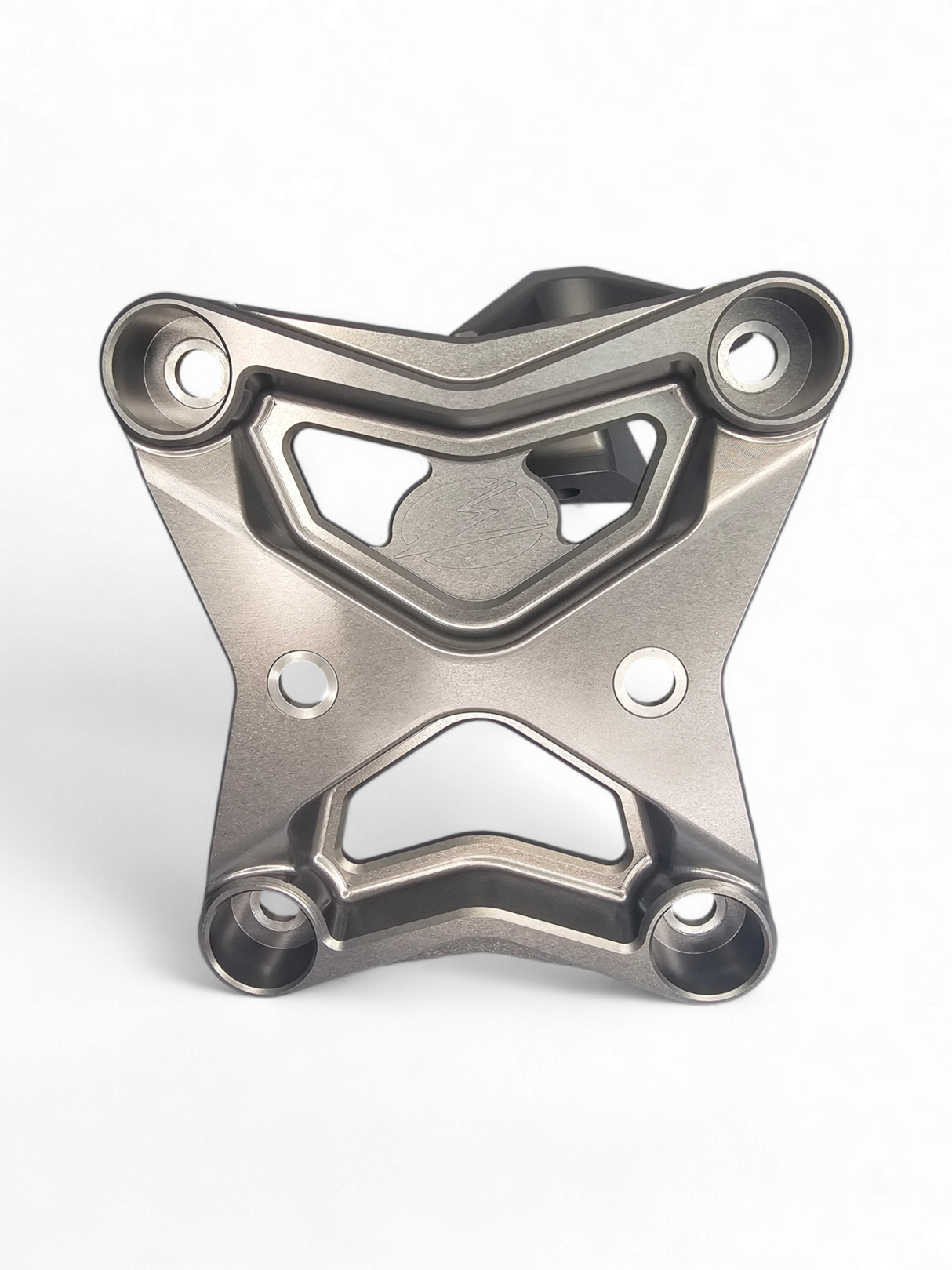 2017 to current Can Am X3 Maverick 6 bolt EOD XL Radius Rod Plate with Tow Hook Gun Metal www.elektricoffroad.com