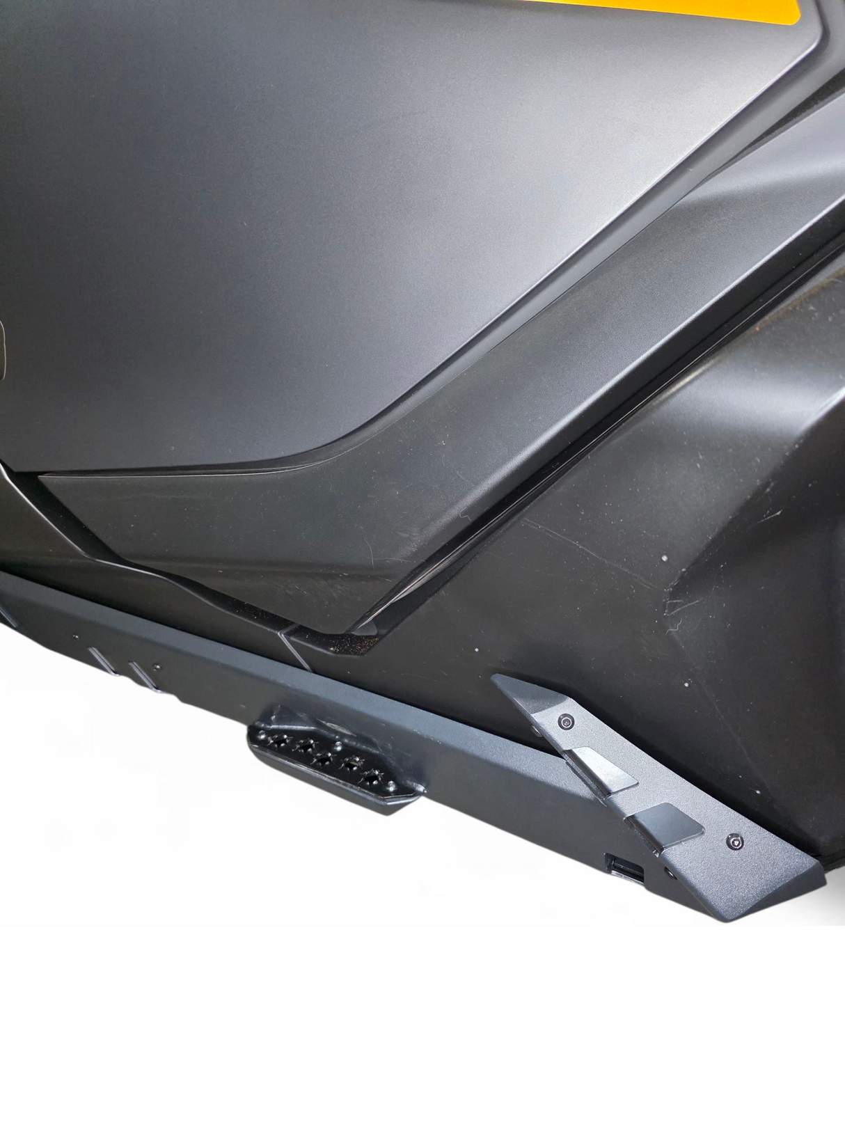 2024+ Can Am Maverick R Volt Rocker Steps (2 Seat) www.elektricoffroad.com