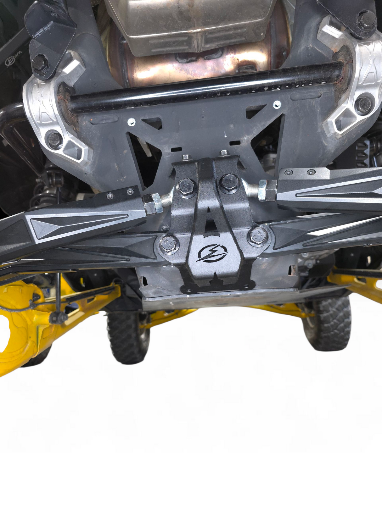 2024-26 Can Am Maverick R Sheet Metal Radius Rod Plate (4 Seat) Works with both RC models www.elektricoffroad.com