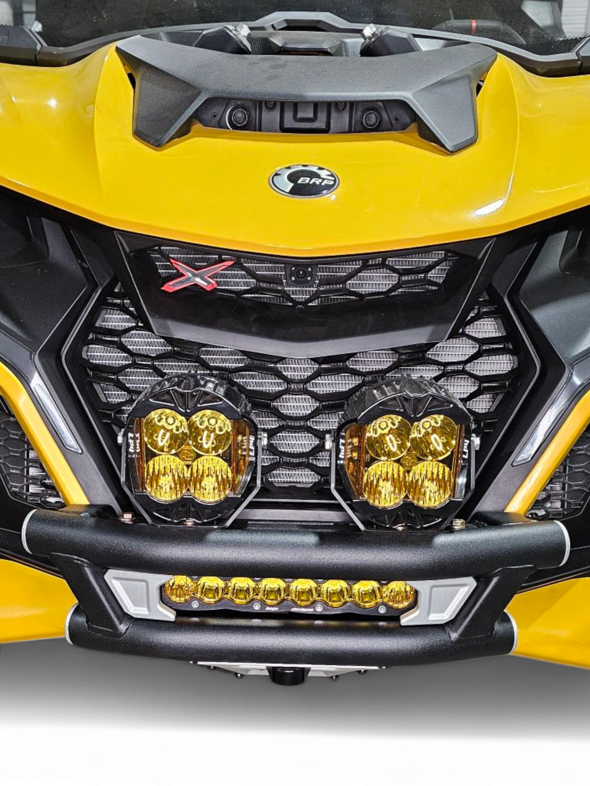 2024 + Can-Am Maverick R Amp front winch bumper www.elektricoffroad.com