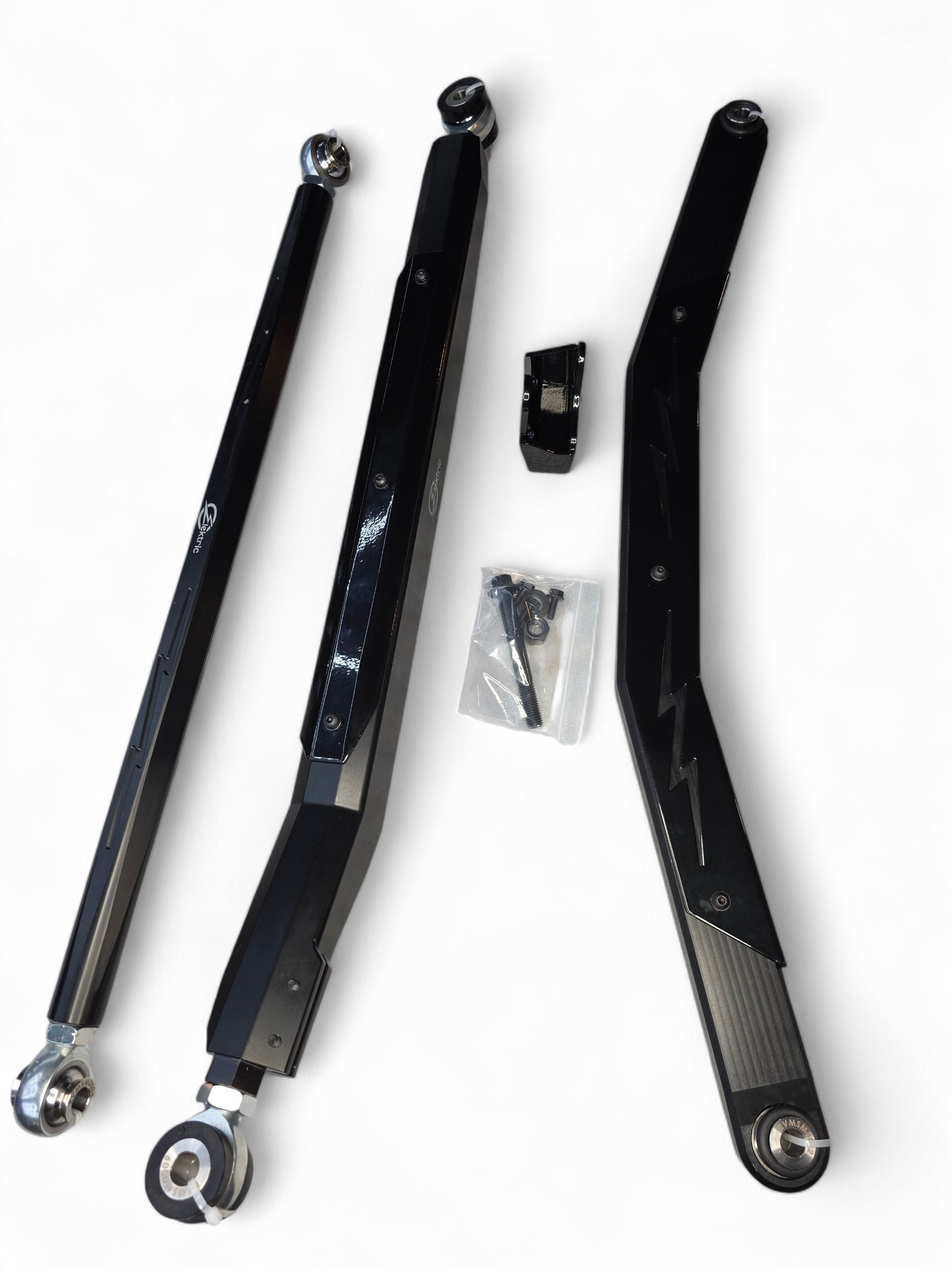 2024+ Can Am Maverick R High Clearance Adjustable Radius Rods (Anodized Black) www.elektricoffroad.com