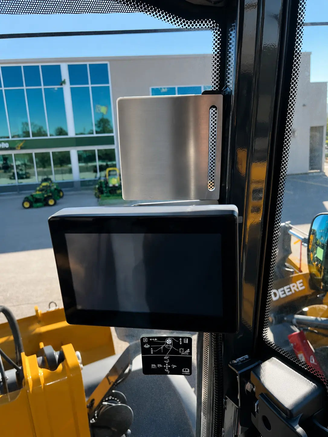 John Deere Loader 244P/324P/344P + Skid Steer Backup Camera Kit