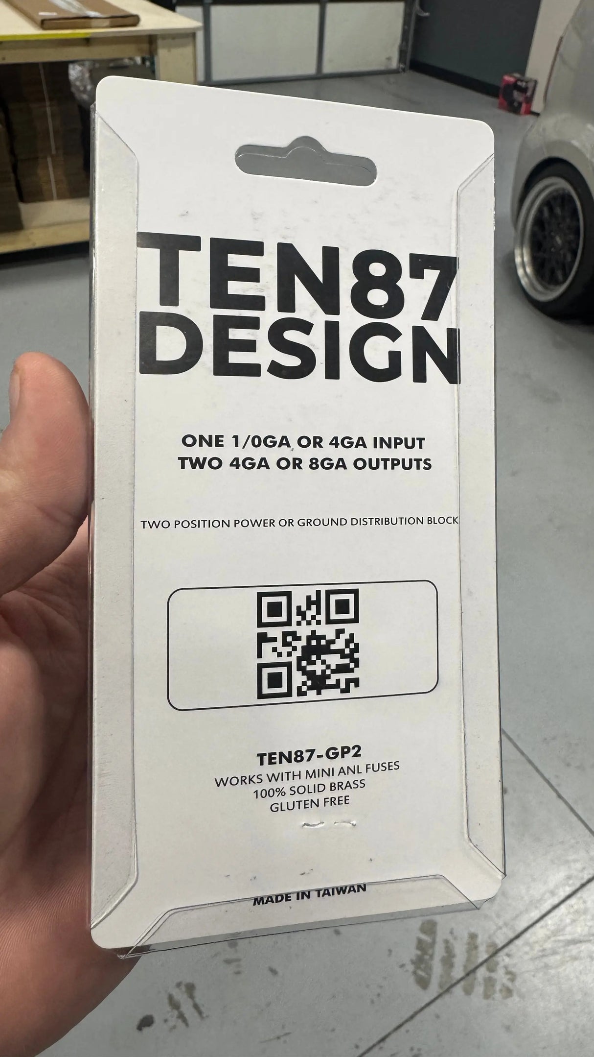 Ten87 Design MIDI Distribution Block with One Input and Two Outputs Ten87 Design
