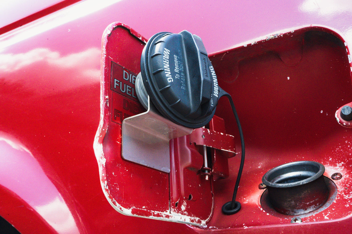 Fuel Cap Holder Solo Motorsports