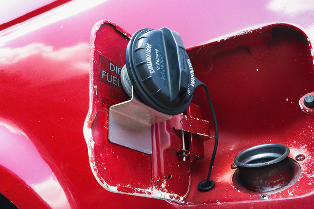Fuel Cap Holder Solo Motorsports