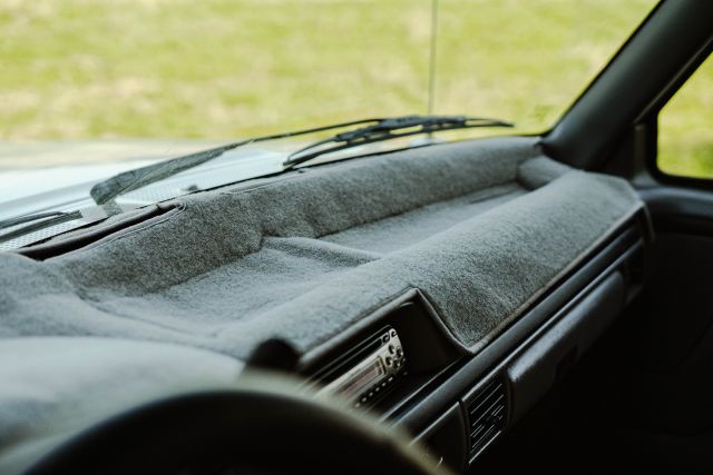 Complete Performance Carpet Dash Cover - 1992-1997 Ford F-Series & Bronco Complete Performance