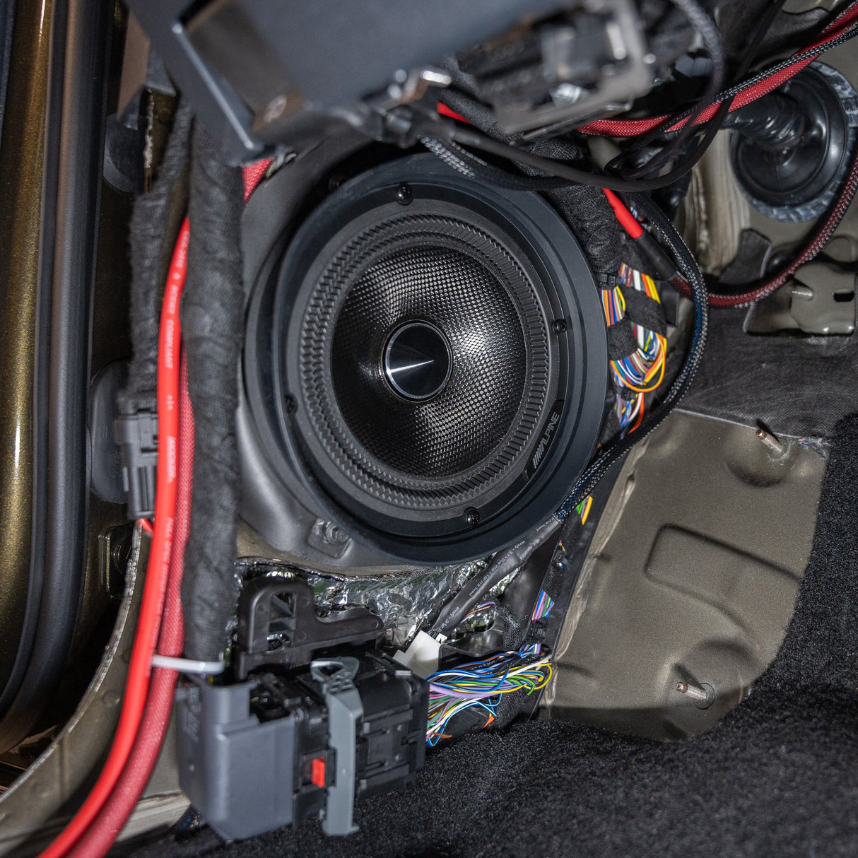 Alpine Status Series Plug & Play Full System Bundle Upgrade (B&O System) | '21 - Current Ford Bronco