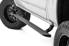 Power Running Boards HT-Series Crew Cab Silverado/Sierra 1500/2500HD/3500HD 2WD/4WD Rough Country