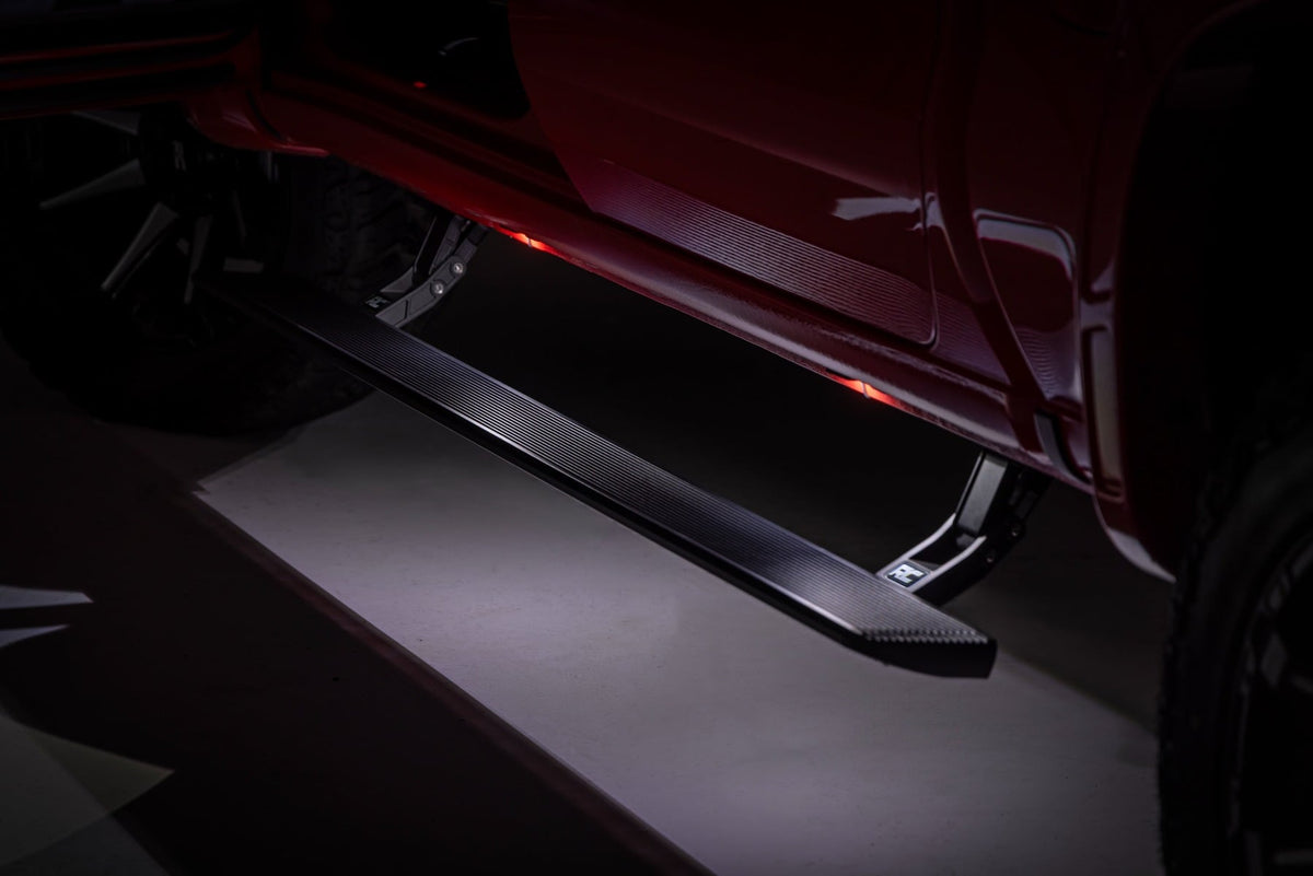 Power Running Boards HT-Series Crew Cab Silverado/Sierra 1500/2500HD/3500HD (19-26) Rough Country