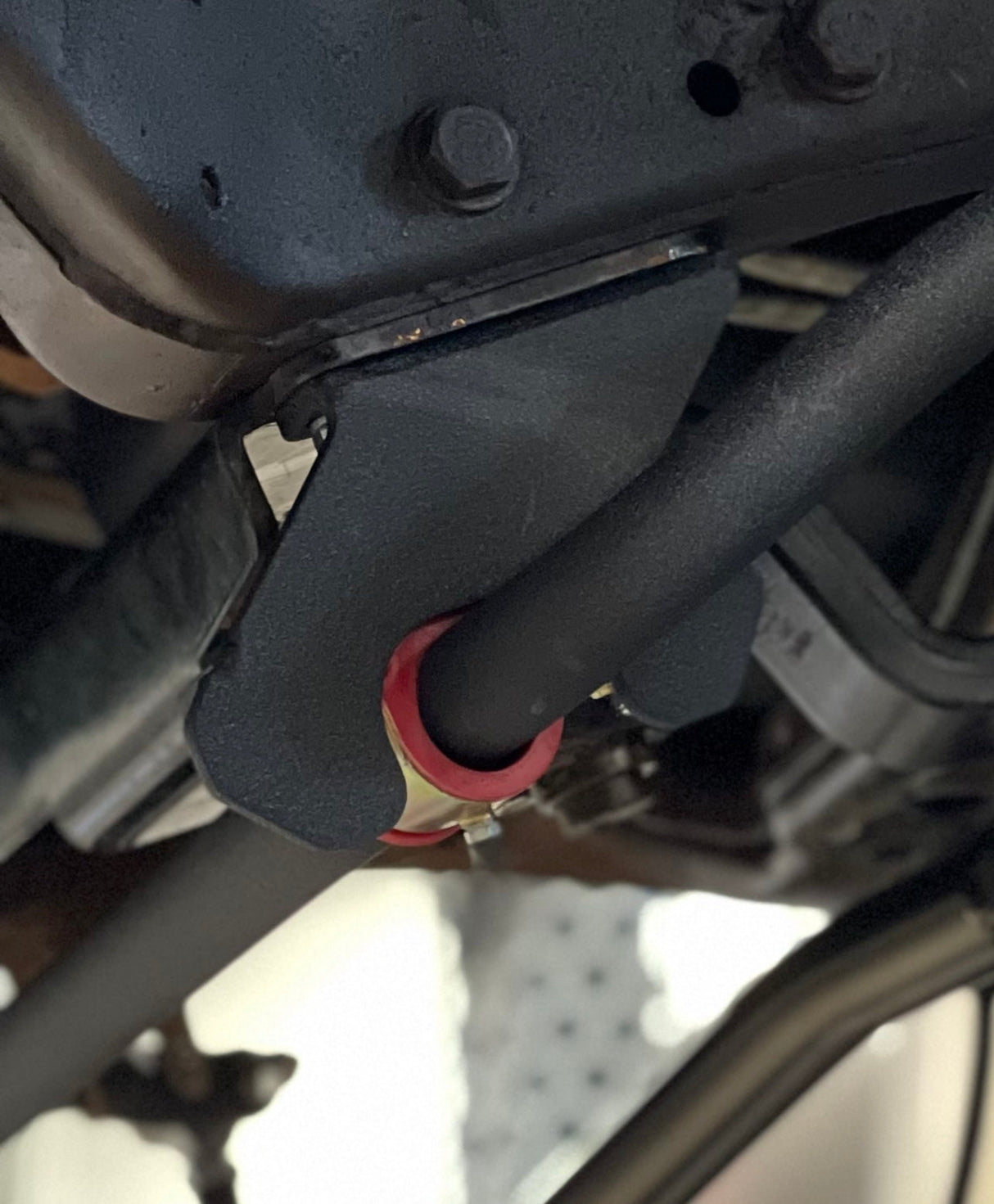 94-02 2G Dodge Ram Sway Bar Relocation Bracket Set Far From Stock