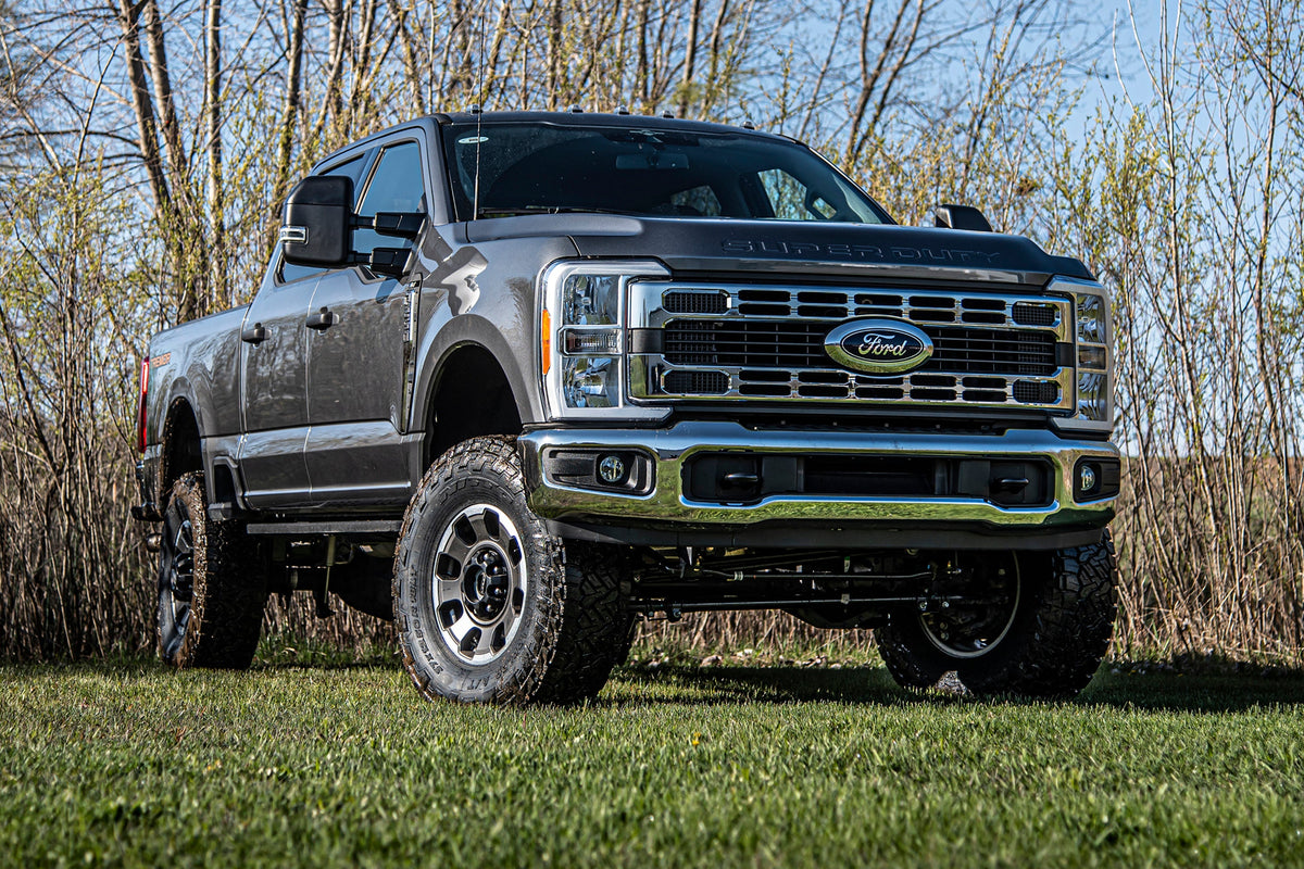 5 Inch Lift Kit w/ Radius Arm | FOX 2.5 Performance Elite Coilover | Ford F250/F350 Super Duty (23-26) 4WD | Diesel