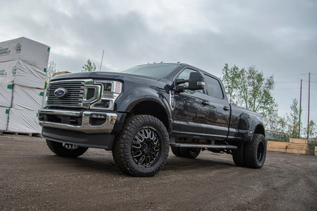 2.5 Inch Lift Kit w/ Radius Arm | Ford F450 Super Duty (20-22) 4WD | Diesel & Gas BDS Suspension
