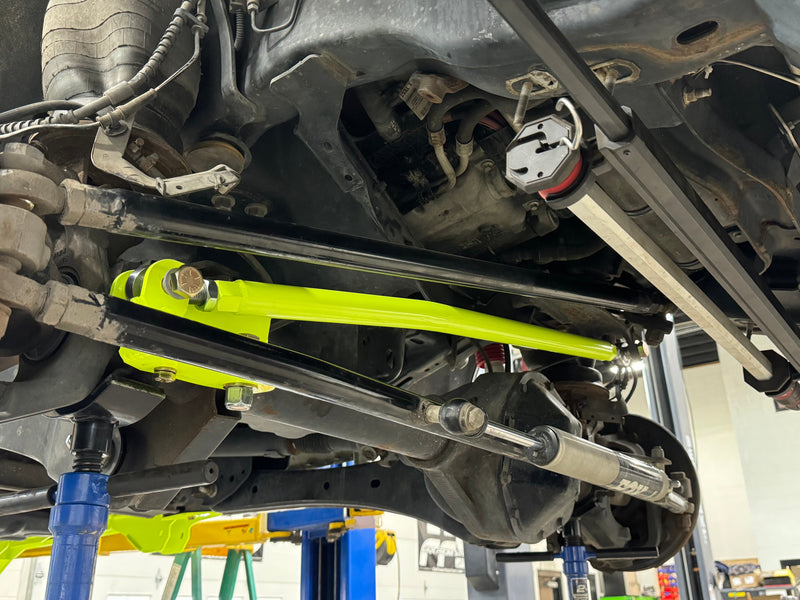 17-Current Ford Super Duty Stabilizer Axle Bracket