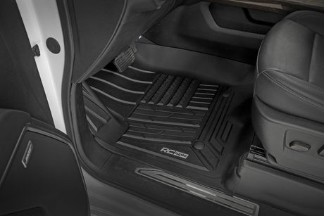 Flex-Fit Floor Mats FR & RR FR Bucket Crew Silverado/Sierra 1500/2500HD/3500HD (19-26) Rough Country
