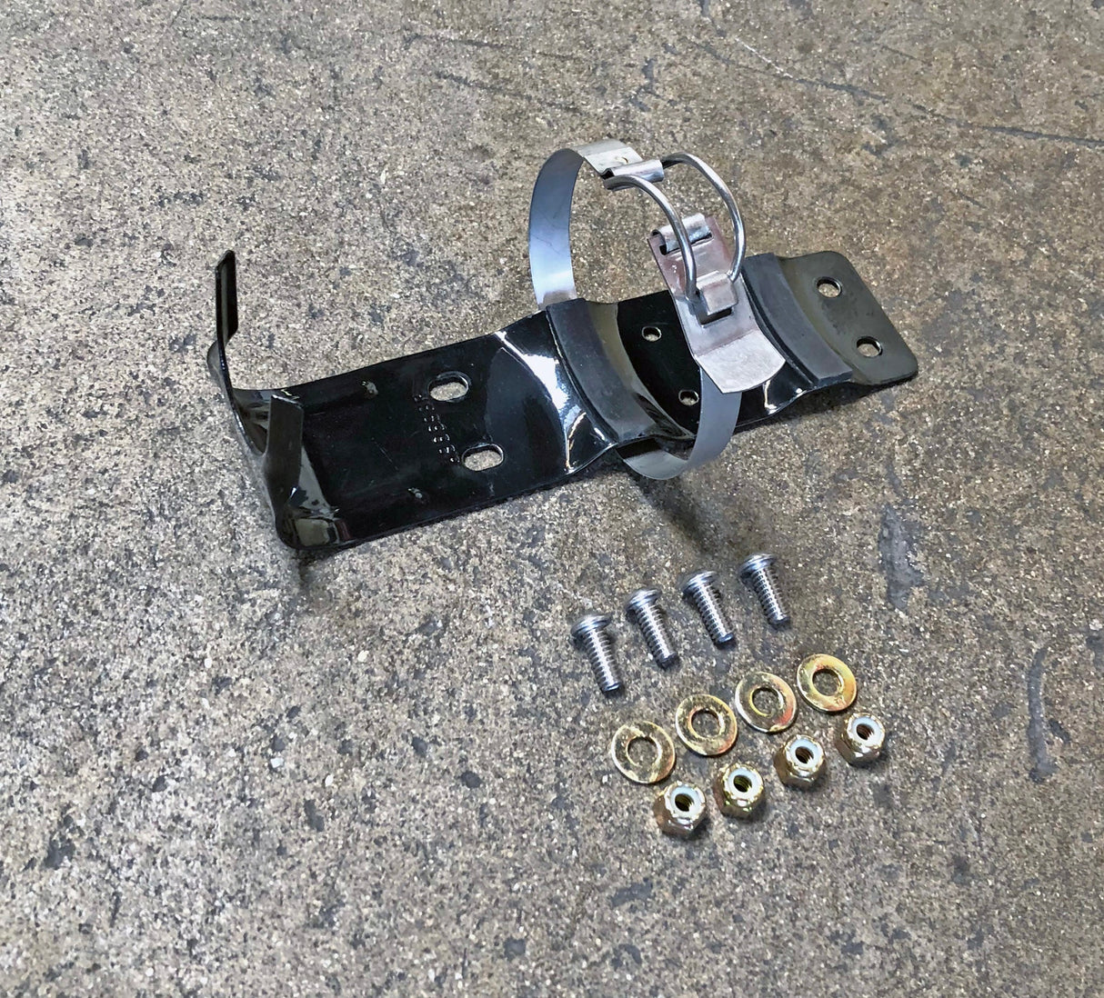 Bronco/Supercab Fire Extinguisher Mount & Bracket Solo Motorsports