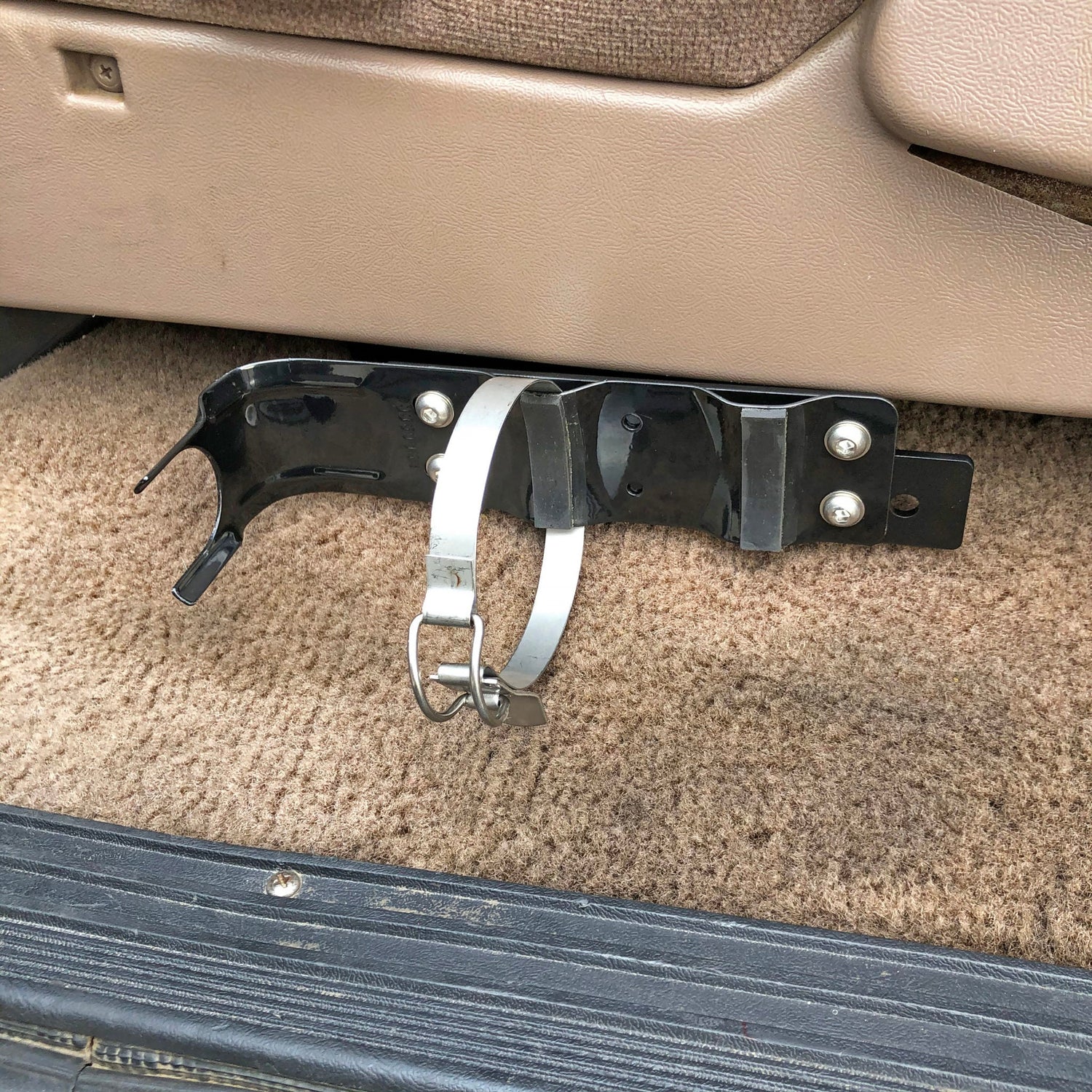 Bronco/Supercab Fire Extinguisher Mount & Bracket Solo Motorsports